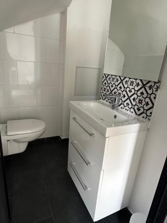 Green&Purple Studio 24-24 Access Bois-Colombes Ngoại thất bức ảnh