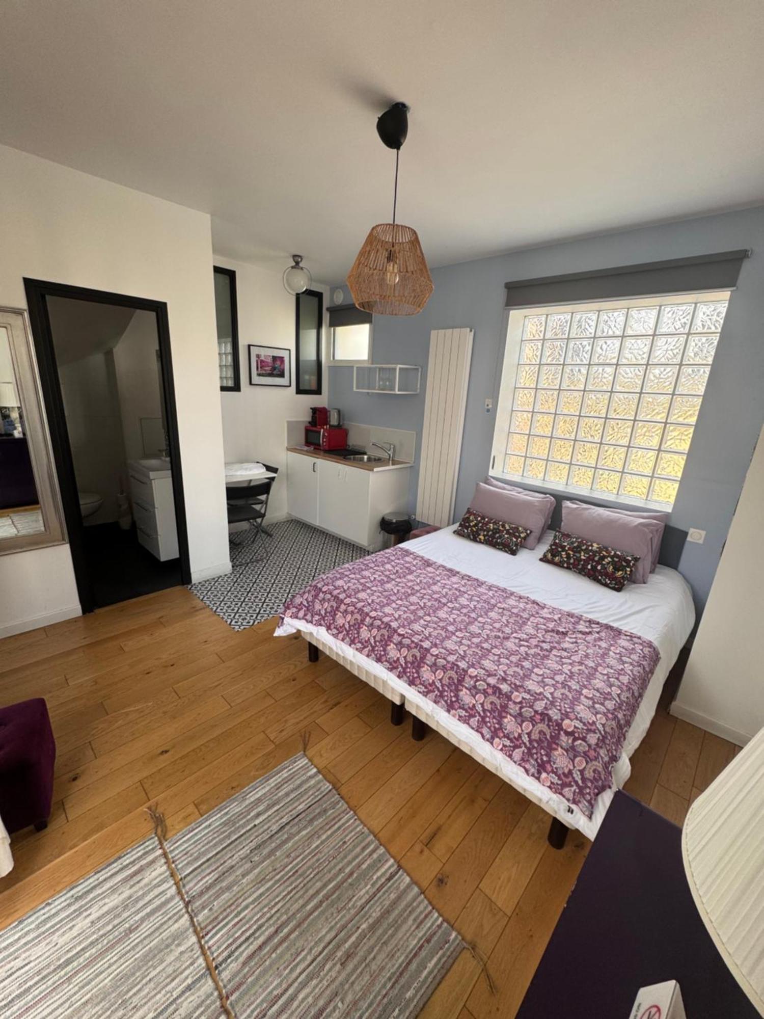 Green&Purple Studio 24-24 Access Bois-Colombes Ngoại thất bức ảnh